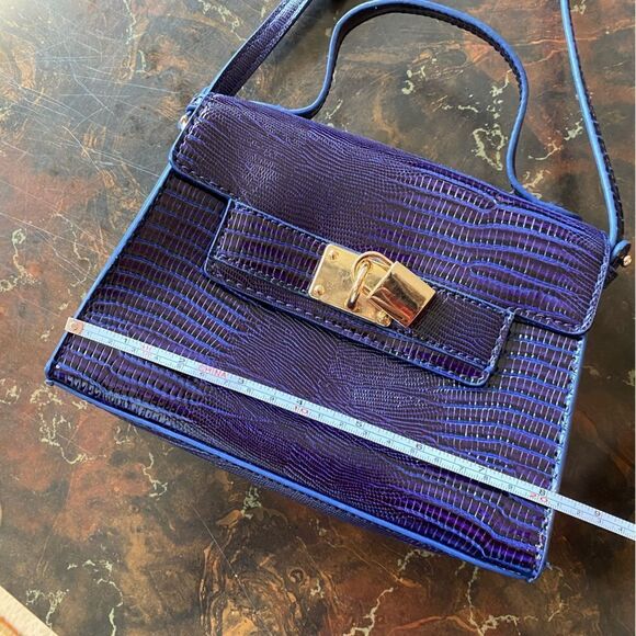 Forever 21 Faux Leather Blue Crossbody Purse Bag - Picture 3 of 8